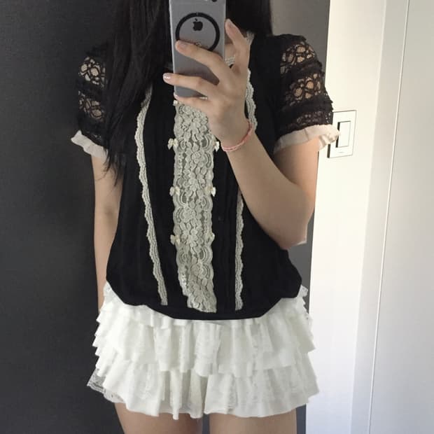axes femme 히메갸루 공겜 레이스 리본 반팔티