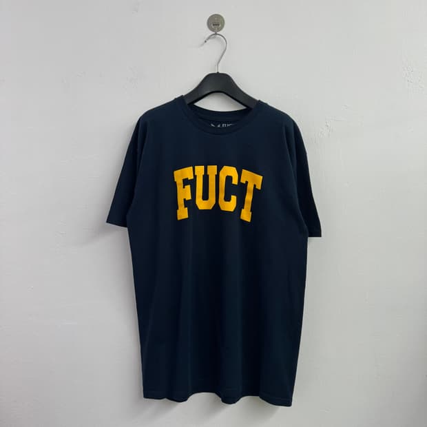 Fuct 스펠아웃로고 티셔츠 