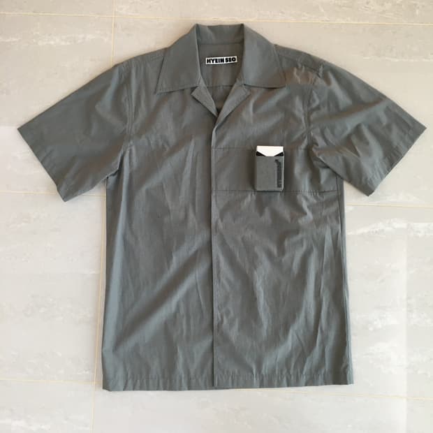 혜인서 스모커 셔츠 