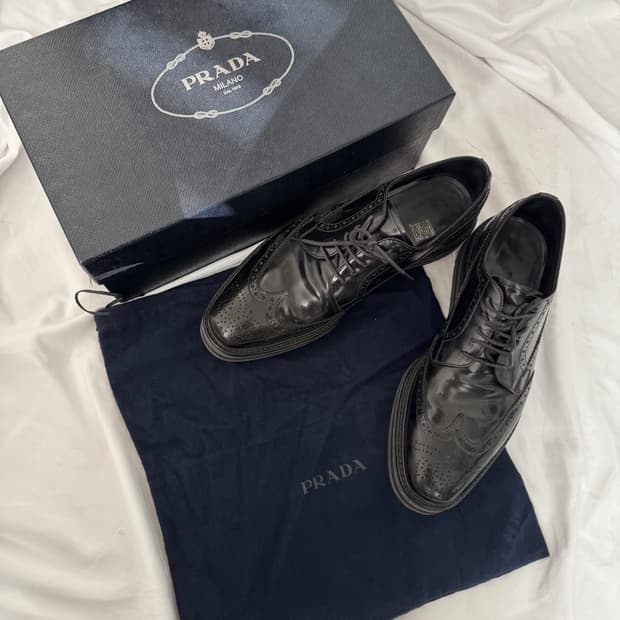 프라다 19AW 클리퍼