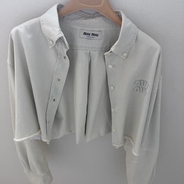 미우미우 데님 크롭 셔츠 38