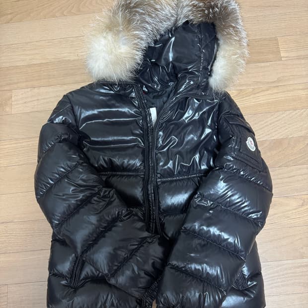 몽클레어 뉴바이런 페딩 14y