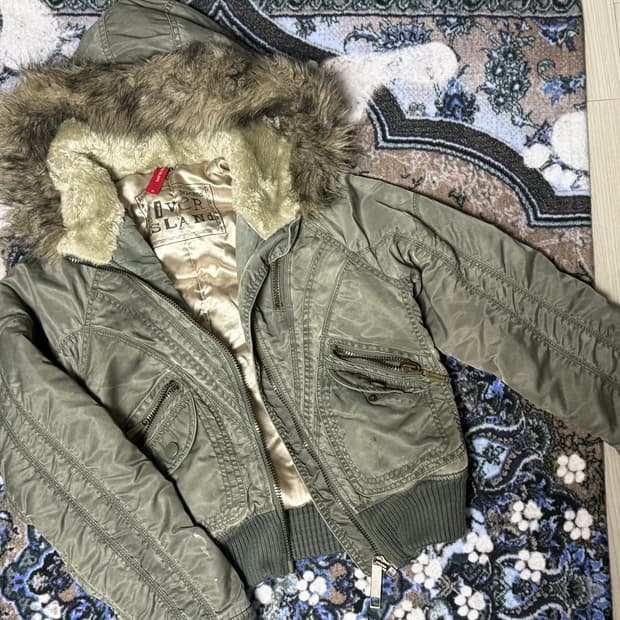 리버 아일랜드 퍼 패딩