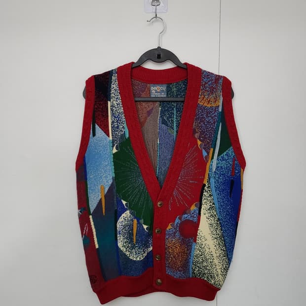 GEOCU 게오쿠 105 니트조끼 브이넥조끼