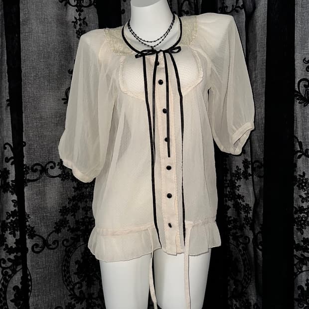 lovely ribbon blouse