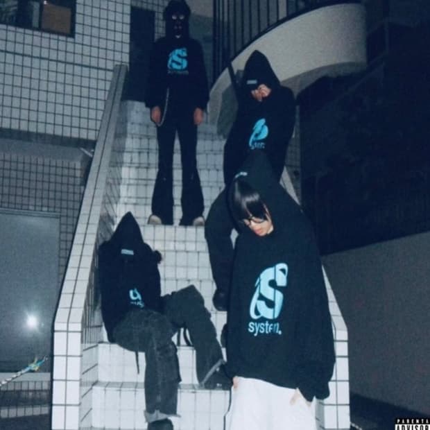 시스템서울 후드티 반팔 검은색 구매합니다