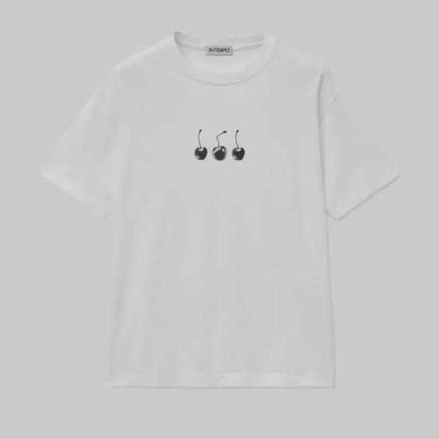 인템포무드 블랙 체리 그래픽 숏 슬리브 화이트 m
