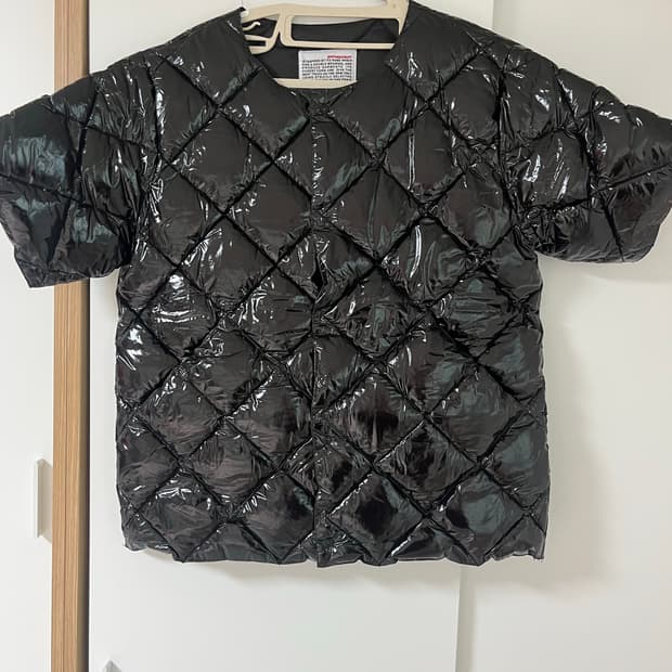 [벌스데이수트] 반팔 패딩 베스트_L size