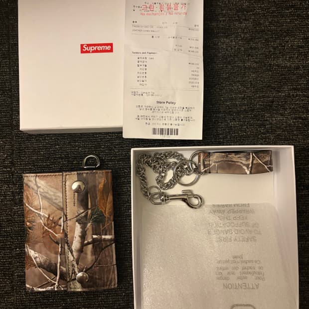 슈프림 체인월렛 리얼트리 25FW