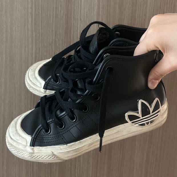 아디다스 FX8496 운동화 스니커즈