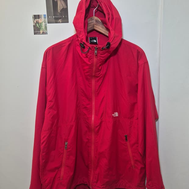 노스페이스 바람막이 빨간색 110 
사이즈  