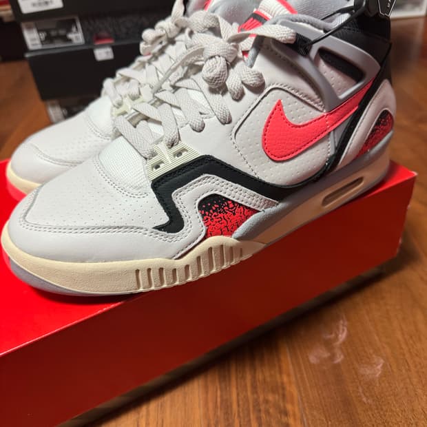 정품새제품 2024 나이키 에어테크 챌린지2 핫라바 270mm