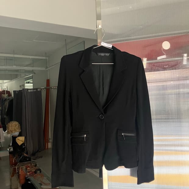 지퍼포켓 블레이져