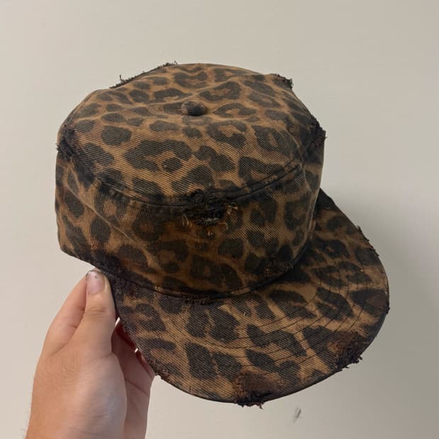 [grilled work] handmade distressed cap