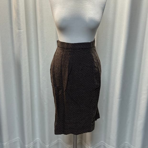 브라운 닥스 스커트