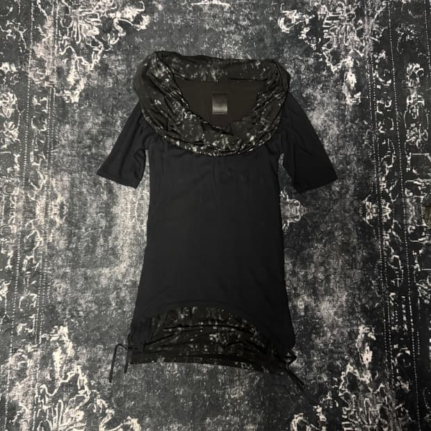Midas drape design black T-shirt