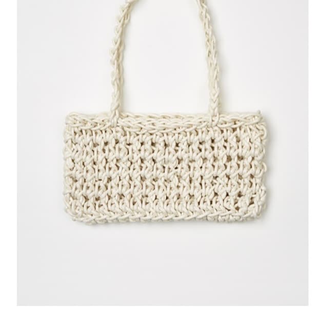 낫띵에브리띵 렉탱글백 아이보리