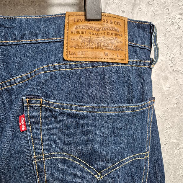 LEVIS PREMIUM 505 (34)