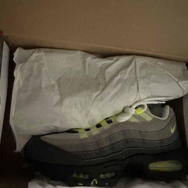 나이키 에어맥스 95 OG 네온