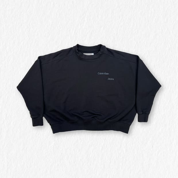 캘빈클라인 가오리핏 크롭 맨투맨