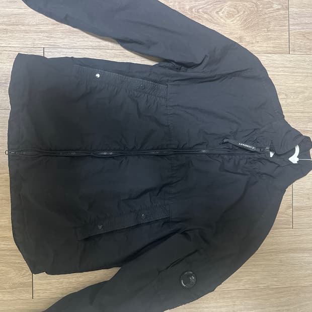 CP컴퍼니 테일론 렌즈 바람막이