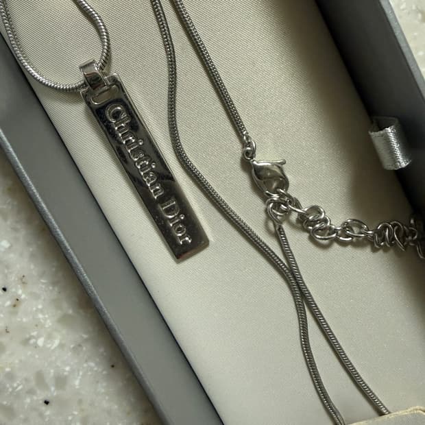 디올 Christian Dior 실버 목걸이