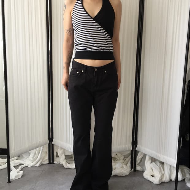 Stripe pattern layered holter neck top