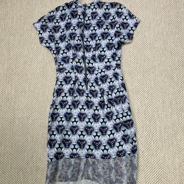 2012s 아크네 플로럴 지오메트릭 프린트 집업 원피스