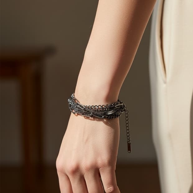 Ellavo Multi Edge Bracelet
