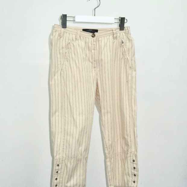 막스마라 위켄드 핀스트라이프 7부 바지 Maxmara pants