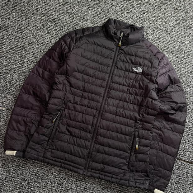 노스페이스 구스 다운 경랸 다운 자켓 버건디 1597