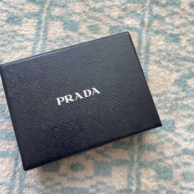 프라다 사피아노 레더 카드 홀더(풀박스)