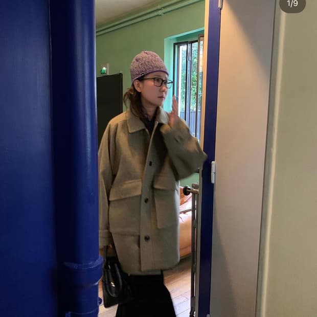 에토스 미디코트 카키