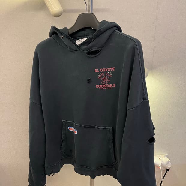 팔리할리우드 밸리 오브 더 돌스 후드티