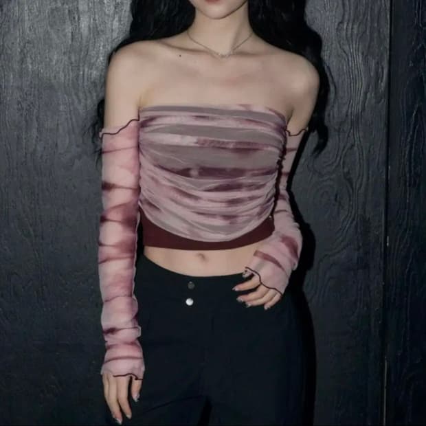라뇨 체리퀴리 marble offshoulder top wine