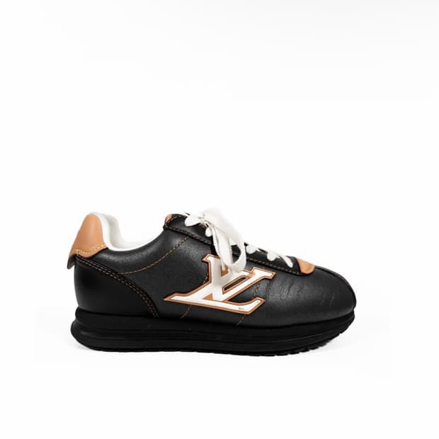 [7] 루이비통 남성 버터소프트 LV 스니커즈 신발 블랙 1AIWW4