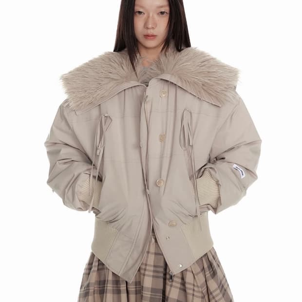 JIKOO 베이지 퍼 숄 패딩