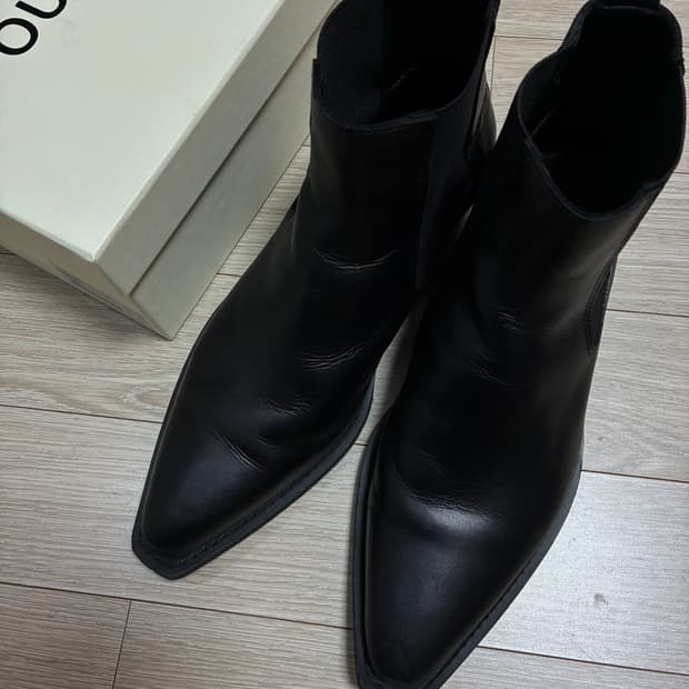 Our legacy Cyper boots 41