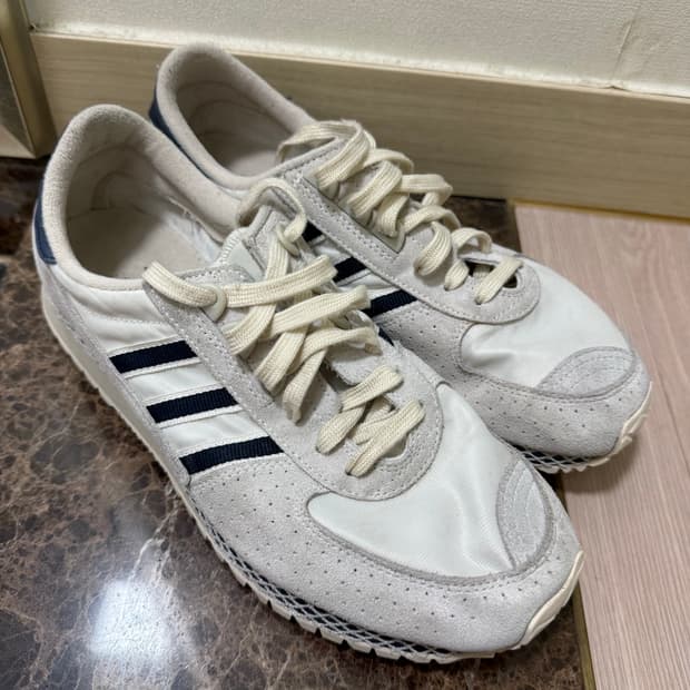아디다스 시티마라톤 네이비화이트 270mm