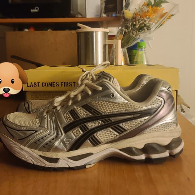 아식스 젤카야노14 크림블랙 265 황금사이즈+밑창보강