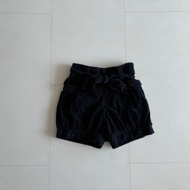 dot velvet shorts