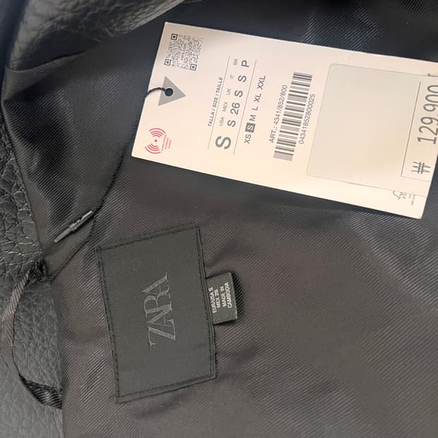 생로랑맛 자라 레더자켓 팝니다 (새상품)