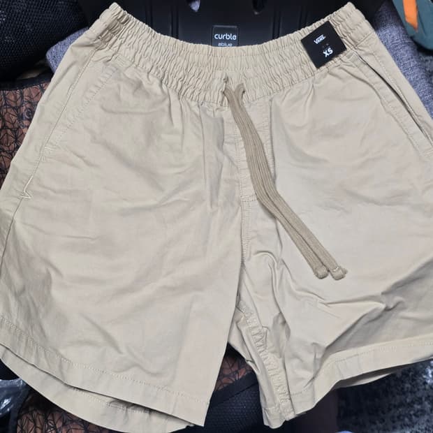 Vans 반바지 XS사이즈 베이지 새상품