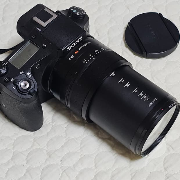 소니 RX10(M1) 하이엔드 디지털 카메라