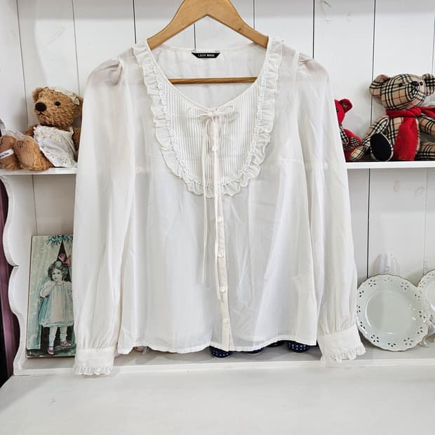 레스트로즈 LEST ROSE 쉬폰 블라우스