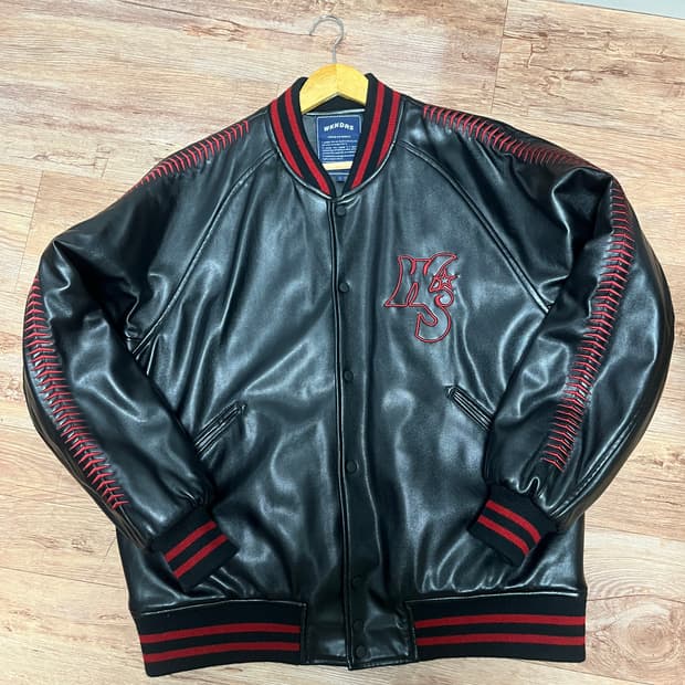 인조레더 바시티 자켓