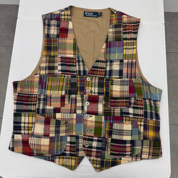 폴로 패치워크 베스트 