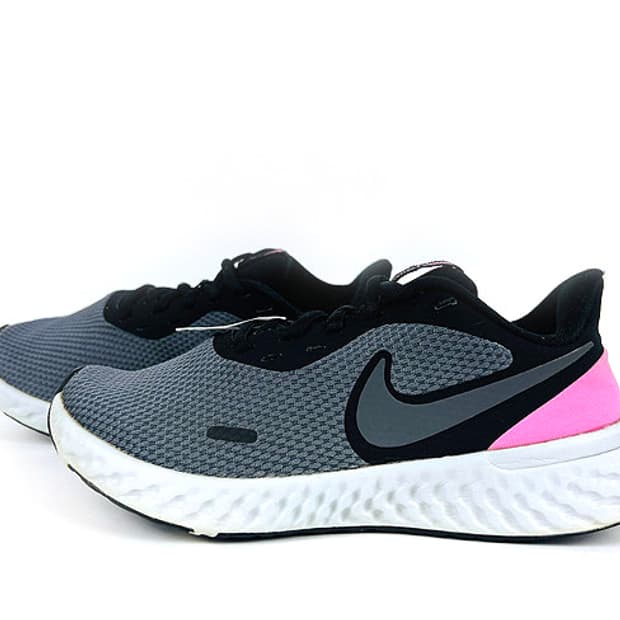 (230) 나이키 레볼루션 5