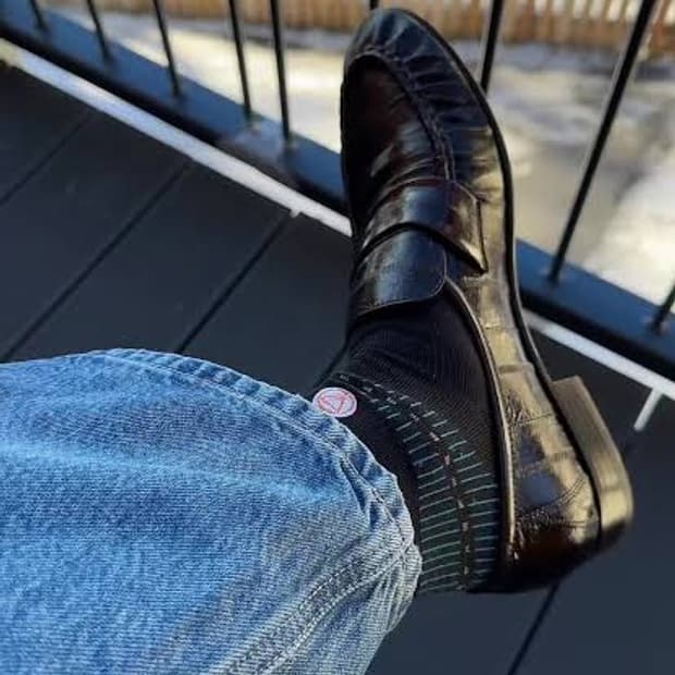 [42E] 더 로우 일스킨 로퍼