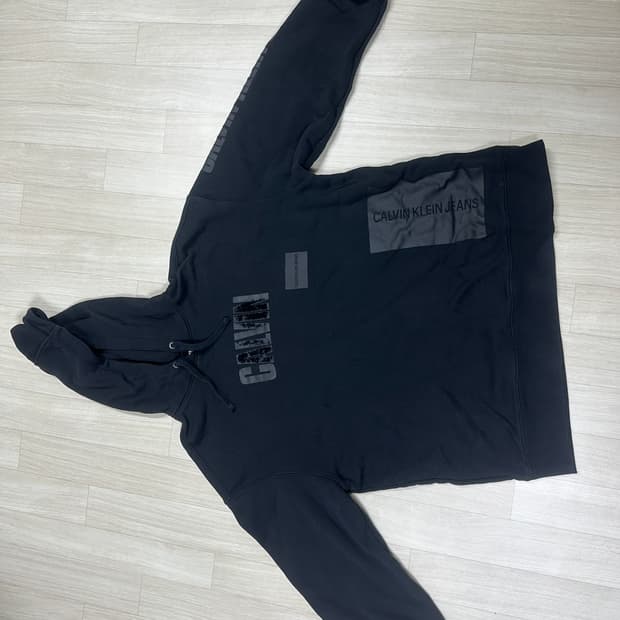 Calvin klein 검정 후드